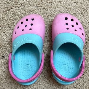 Crocs girls clogs carnation/ice blue color, size 8